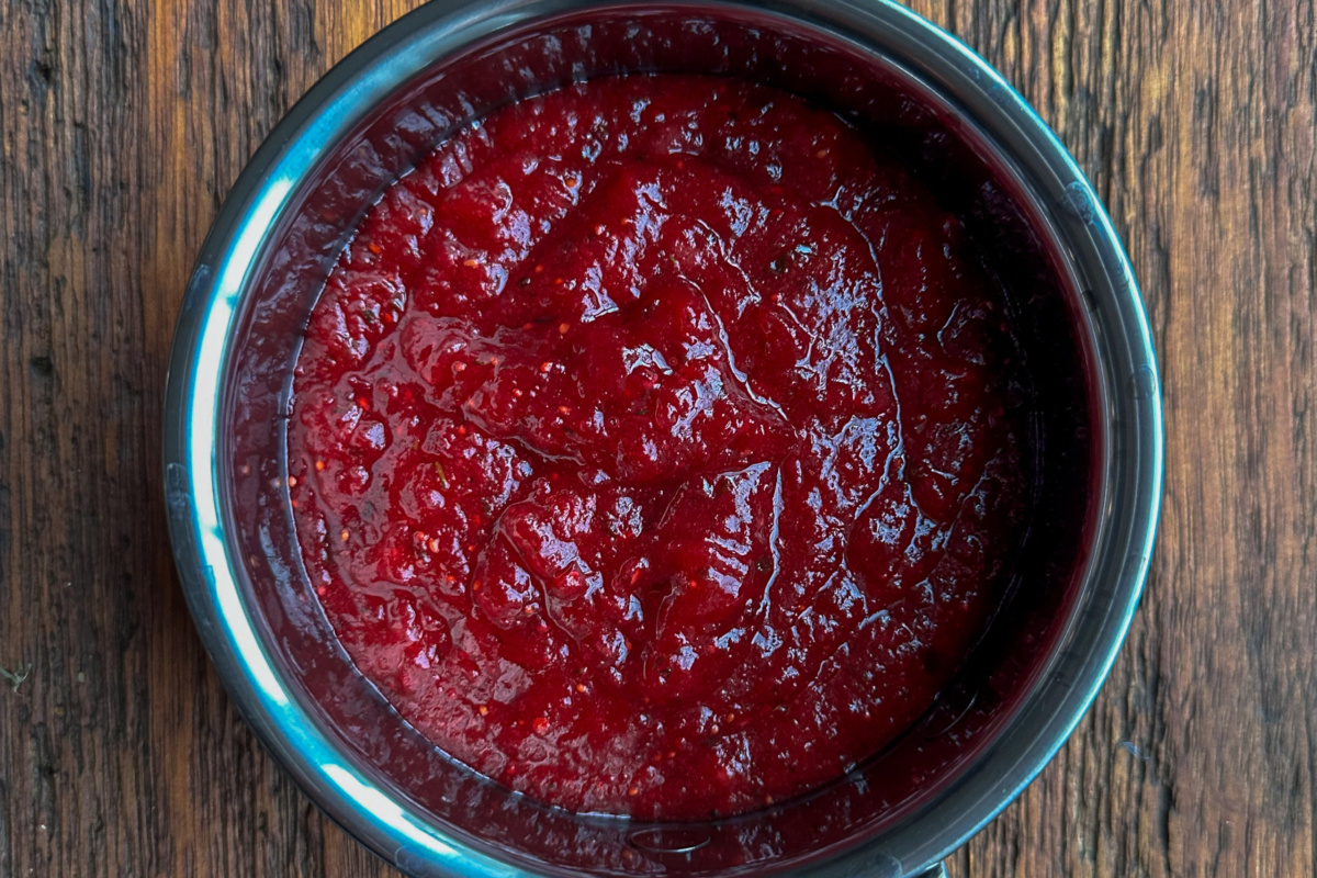 Apple cranberry sauce.
