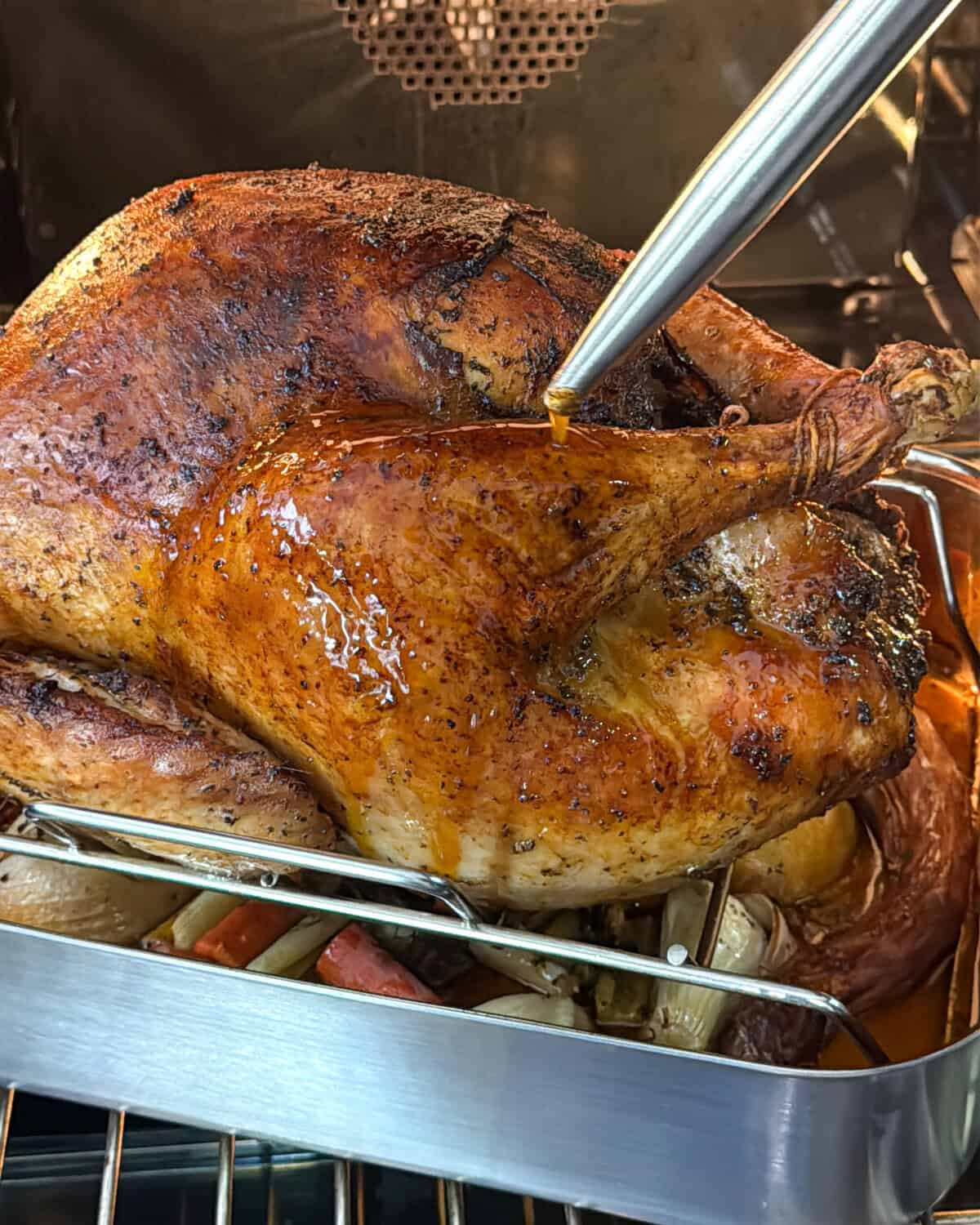 Brine the Tuscan turkey with the pan sauces.